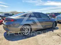 2017 Ford FUSION photo