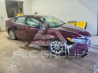 2017 Ford FUSION фото