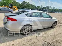 2017 Ford FUSION фото