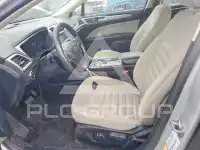 2017 Ford FUSION фото