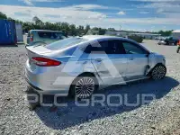 2017 Ford FUSION фото