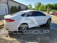 2017 Ford FUSION фото