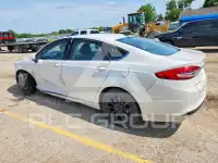 2017 Ford FUSION photo