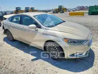 2017 Ford FUSION фото