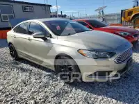 2017 Ford FUSION фото