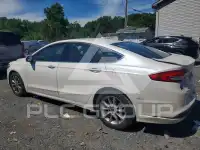 2017 Ford FUSION photo