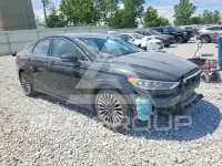 2017 Ford FUSION фото