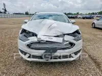 2017 Ford FUSION фото