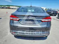 2017 Ford FUSION фото
