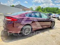 2017 Ford FUSION фото
