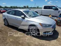2017 Ford FUSION photo