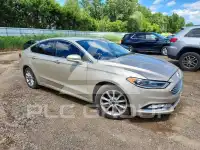 2017 Ford FUSION фото