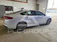 2017 Ford FUSION фото
