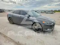 2017 Ford FUSION фото