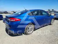 2017 Ford FUSION фото