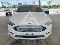 2017 Ford FUSION фото