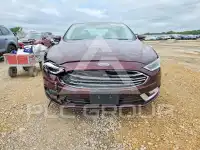 2017 Ford FUSION фото