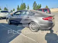 2017 Ford FUSION фото