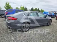 2017 Ford FUSION photo