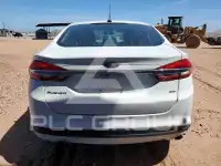 2017 Ford FUSION фото