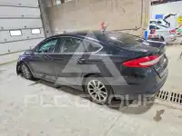 2017 Ford FUSION фото