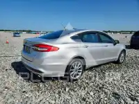 2017 Ford FUSION photo