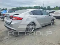 2017 Ford FUSION фото