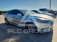 2017 Ford FUSION photo