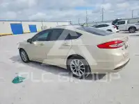 2017 Ford FUSION photo