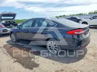 2017 Ford FUSION фото