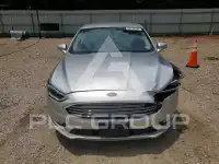 2017 Ford FUSION фото