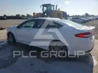 2017 Ford FUSION фото