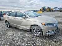 2017 Ford FUSION фото
