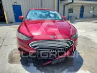 2017 Ford FUSION фото