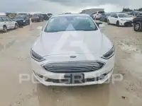 2017 Ford FUSION photo