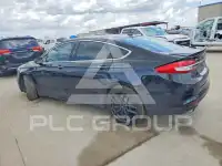 2017 Ford FUSION фото