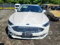 2017 Ford FUSION фото