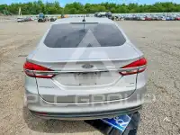 2017 Ford FUSION photo