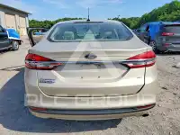 2017 Ford FUSION фото