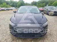 2017 Ford FUSION фото