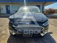 2017 Ford FUSION photo