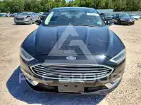 2017 Ford FUSION фото