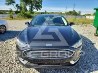 2017 Ford FUSION фото