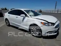 2017 Ford FUSION фото