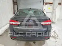 2017 Ford FUSION фото