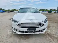 2017 Ford FUSION фото