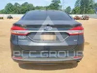 2017 Ford FUSION фото