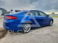 2017 Ford FUSION фото