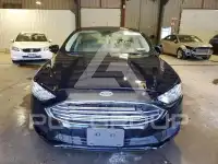 2017 Ford FUSION фото