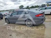2017 Ford FUSION photo